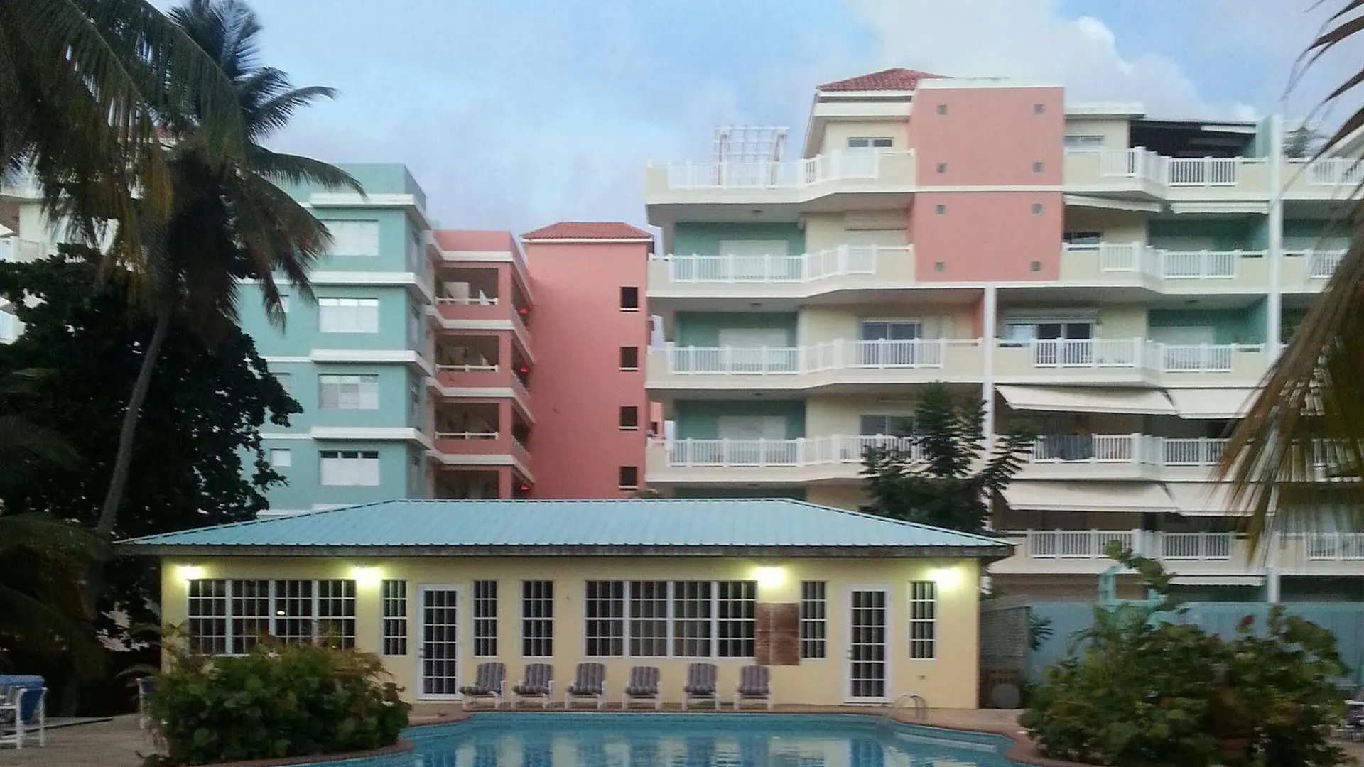 Costa Dorada Beach Resort & Villas Isabela